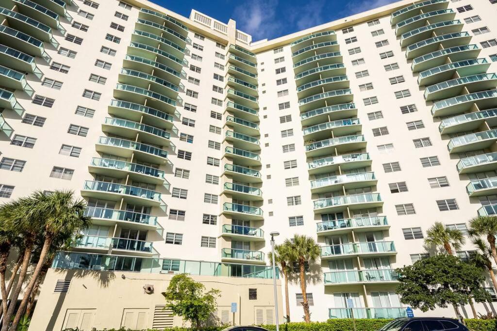 Ocean Reserve Sunny Isles 11Th Str-02330 Apartment Miami Beach Ngoại thất bức ảnh